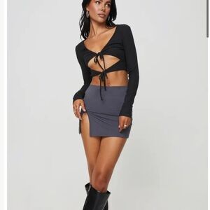 Black double tie front cropped top